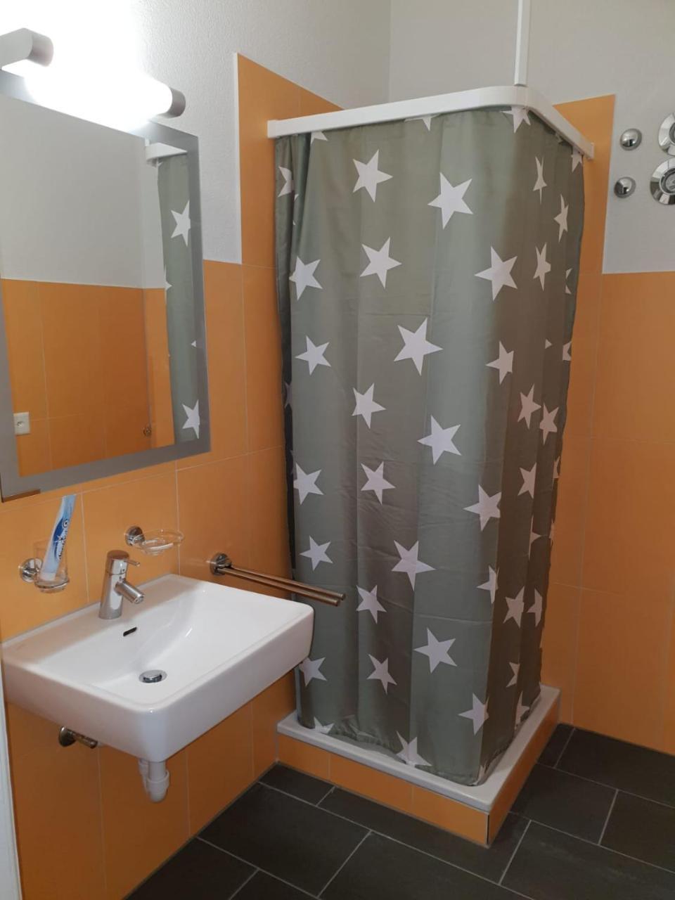 Zuerizimmer Цюрих Экстерьер фото